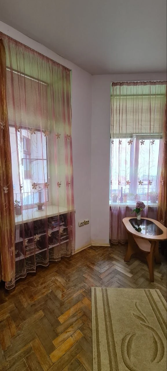Продаж 1 комнатной квартири