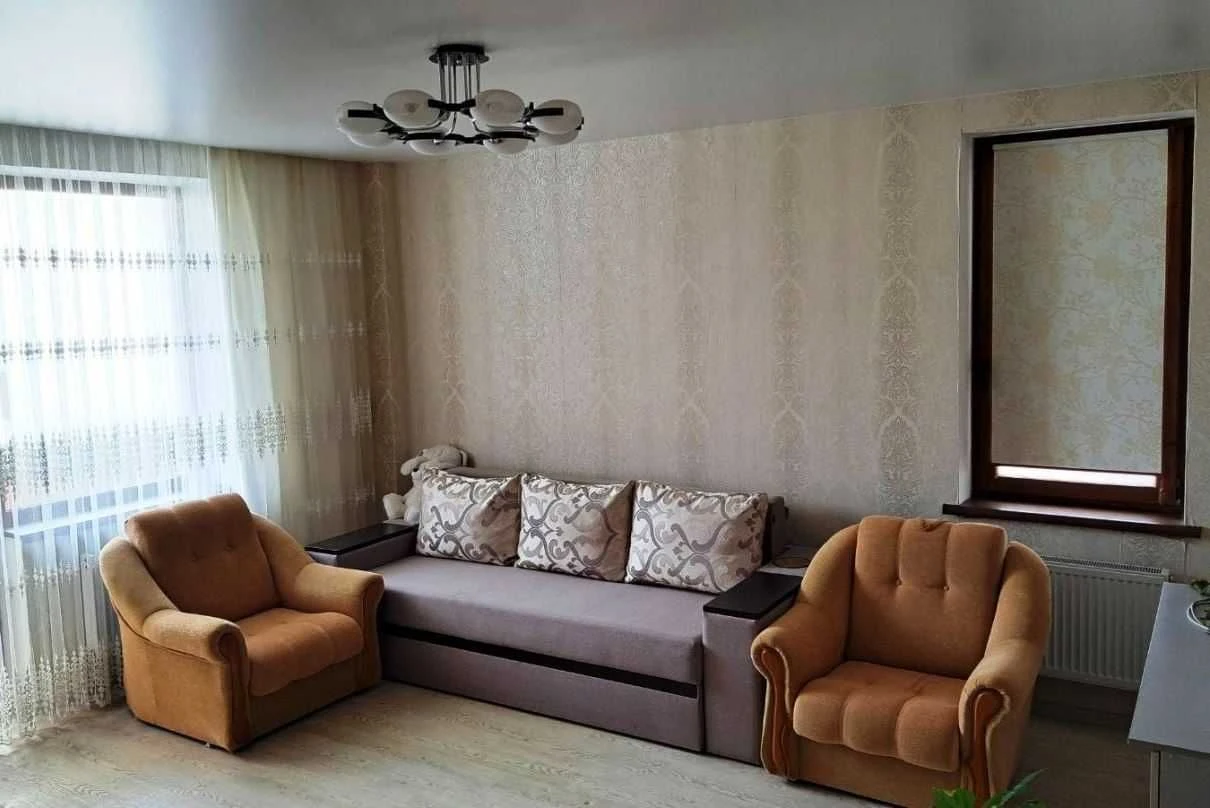 Продам 1-квартиру с ремонтом на пос.Котовского
