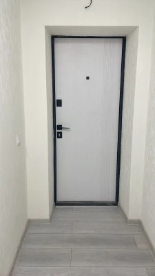 Продам квартиру з ремонтом на Жуковського