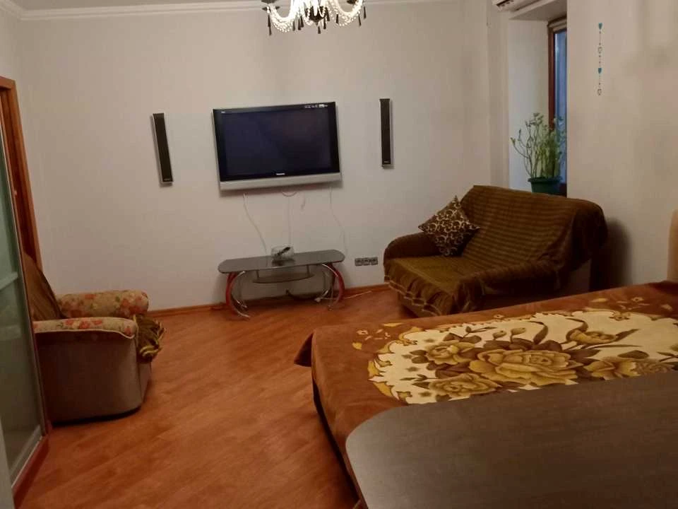 Квартира. Одеса, Академіка Корольова вул.