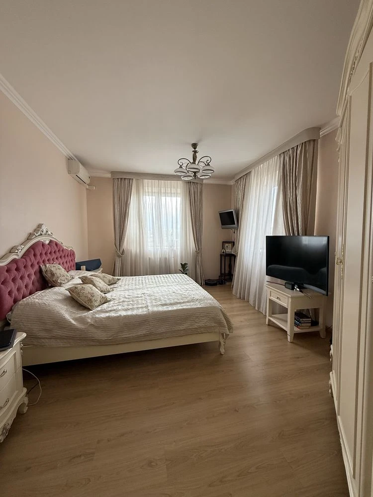 Продаж 2-х кімн в ЖК Голосієво