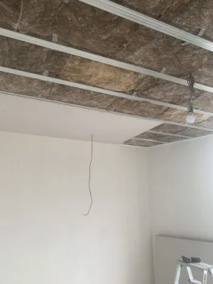 Продам 2 комнатную квартиру