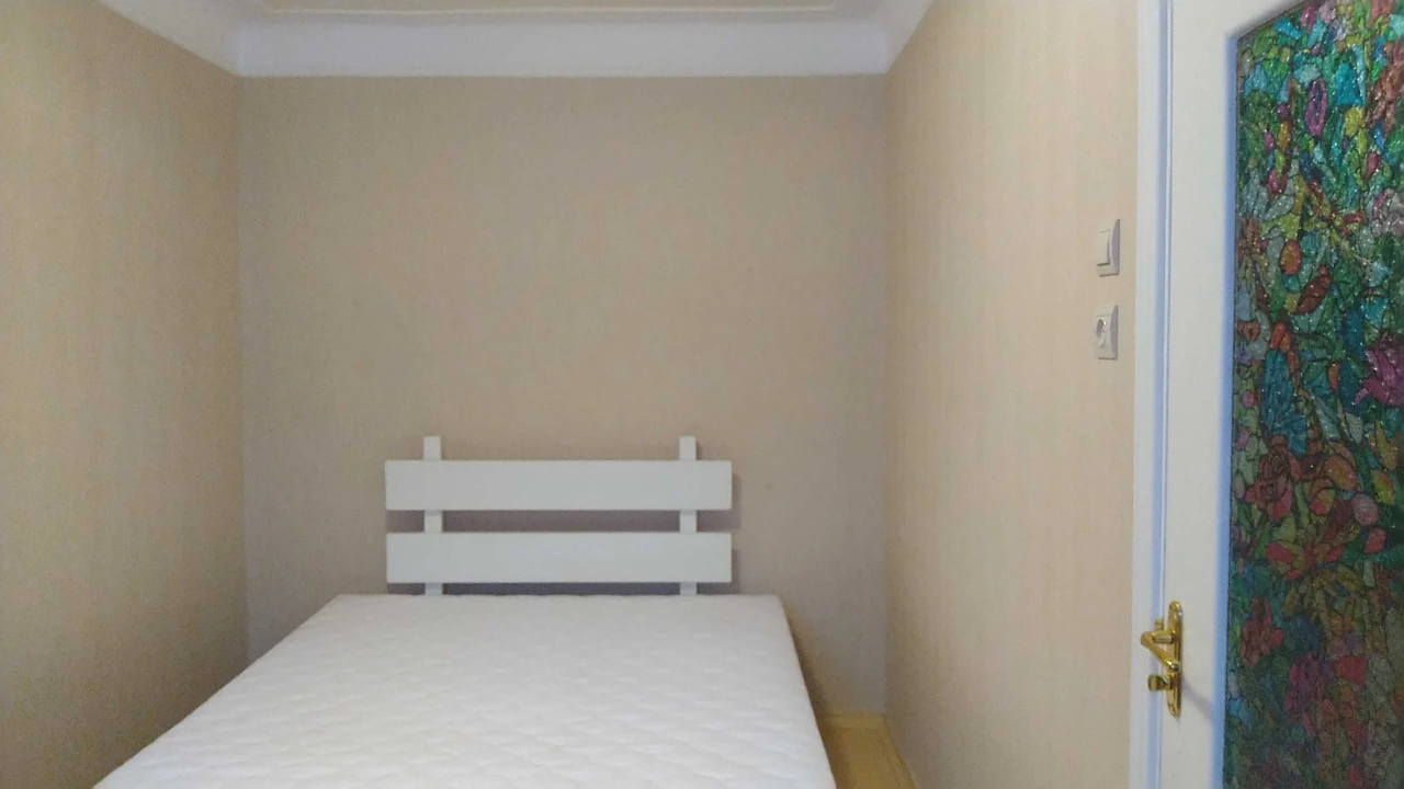 Продам 3к.кв. Кустанайська 10, ст.м. Деміївська