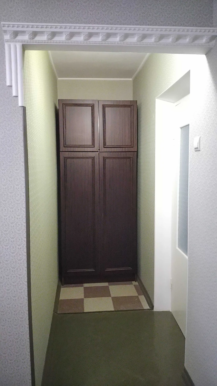 Продам 3к.кв. Кустанайська 10, ст.м. Деміївська