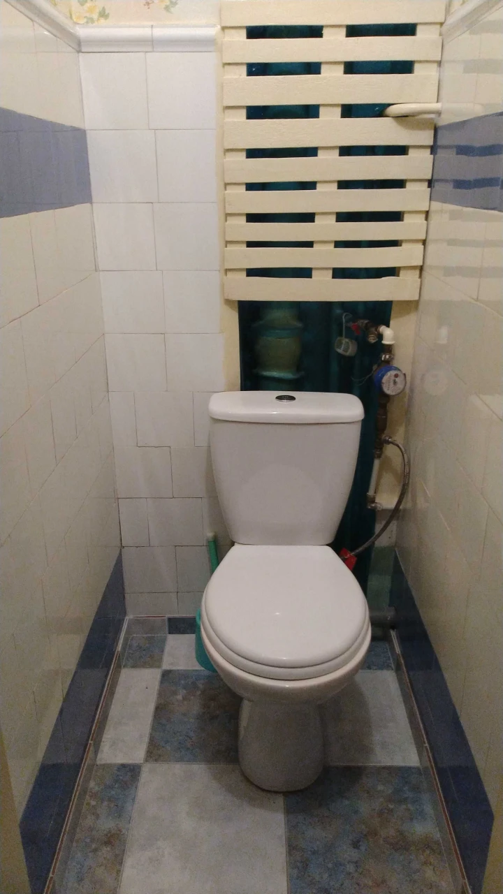 Продам 3к.кв. Кустанайська 10, ст.м. Деміївська