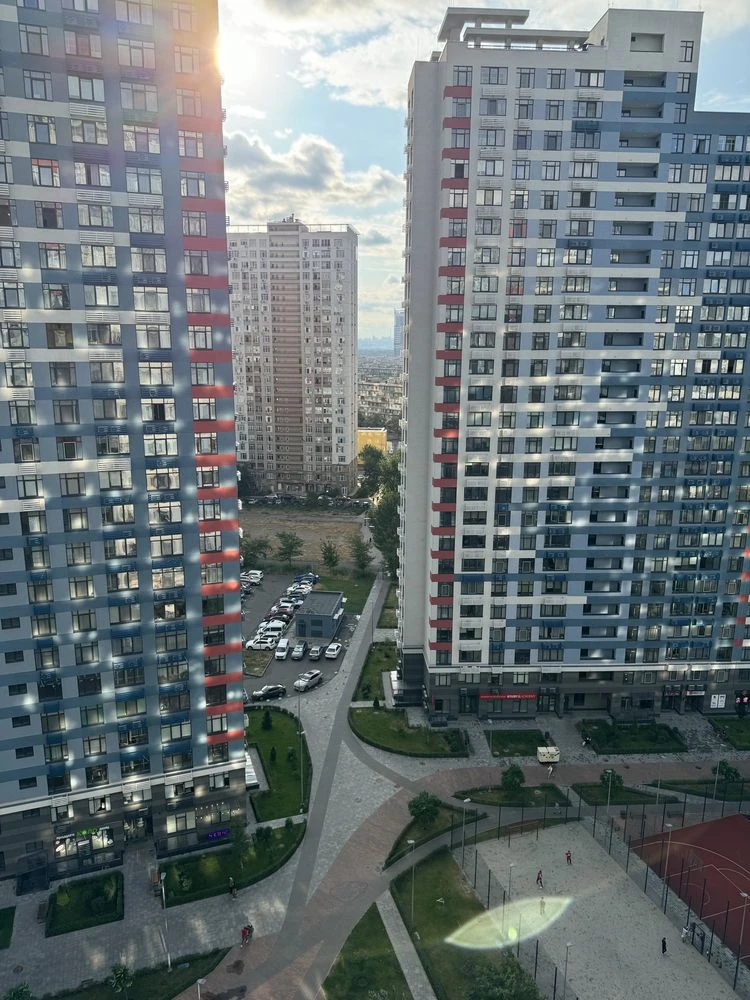 Без% Простора 3-кімнатна квартира 98 м² у ЖК «Галактика» Орі