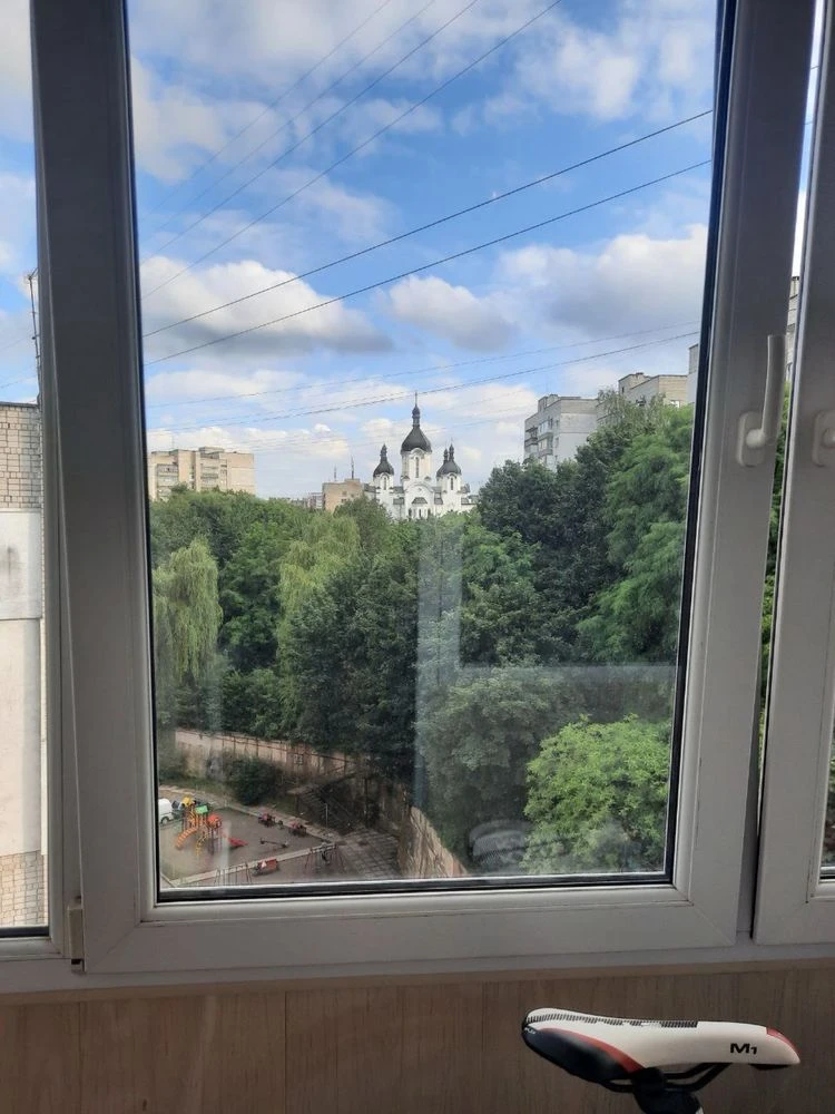 Продаж однокімнатноі квартири. Вул.Пасічна .