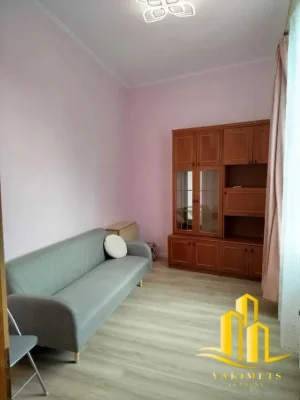 Продається 2-к.кв. в центрі