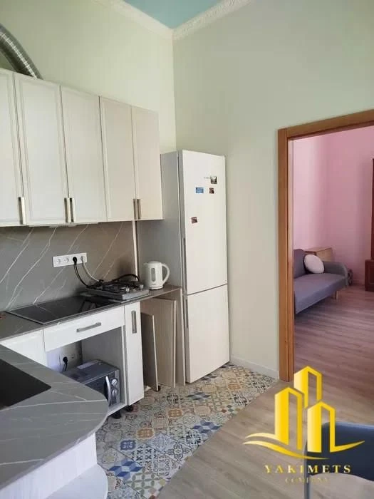 Продається 2-к.кв. в центрі