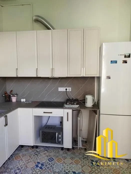 Продається 2-к.кв. в центрі