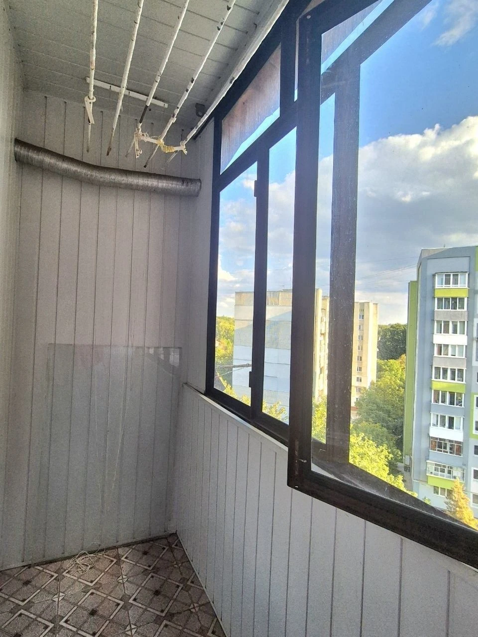 Продаж квартири 2 кімнати Львів Ряшівська- Любінська