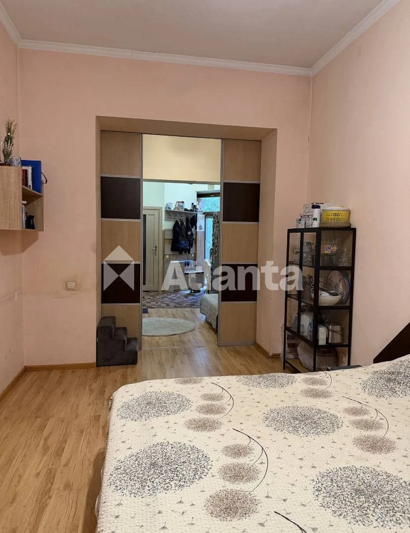 Продаж 2кім. квартири в центральній частині міста по вул. Ве