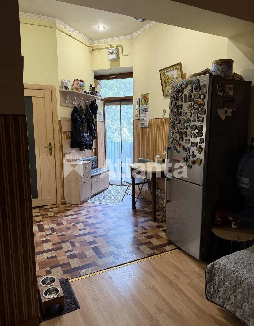 Продаж 2кім. квартири в центральній частині міста по вул. Ве