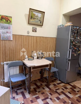 Продаж 2кім. квартири в центральній частині міста по вул. Ве