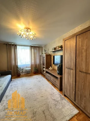 Продаж 2 кімн. квартири у цегляному будинку вул Миколайчука