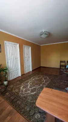 Продаж 4-х кімнатної квартири, Центр.