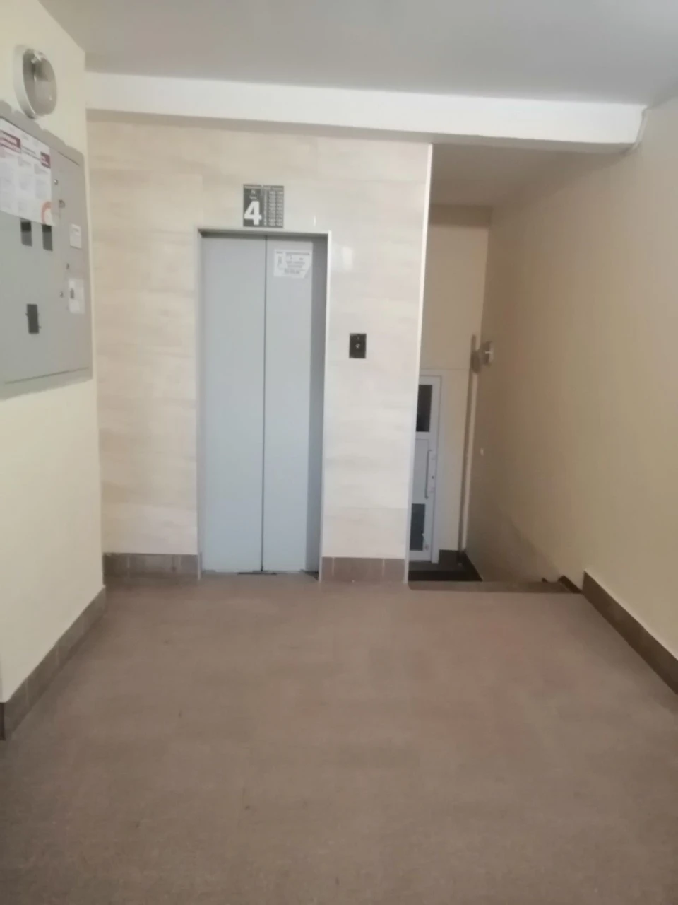 Велика 54 м2 сучасна однокімнатна кв-ра з євроремонтом на Ма