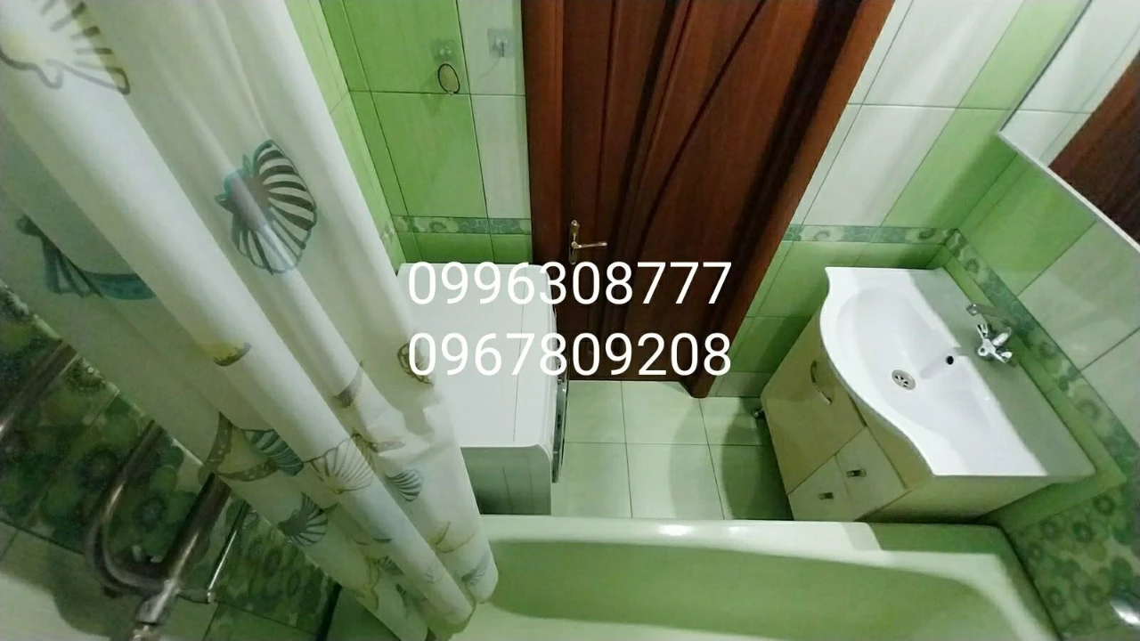 Selling a 2-room apartment with an improved layout near Metro.
