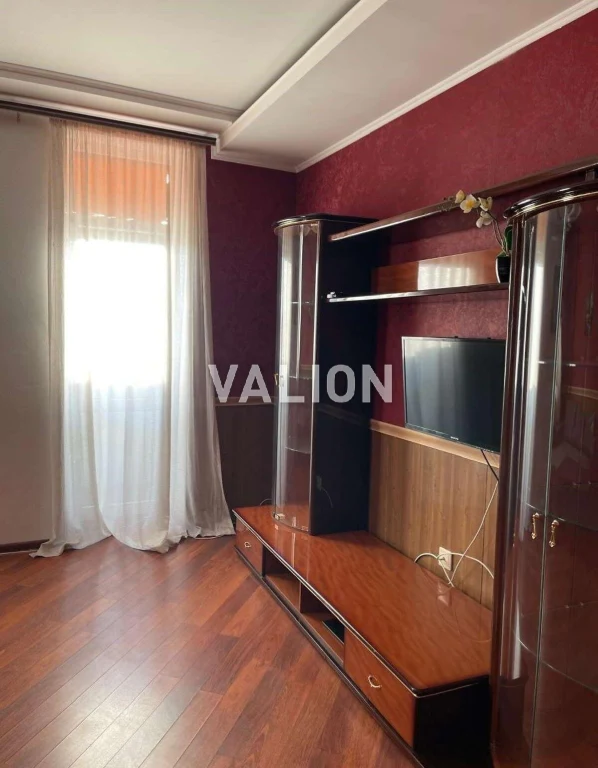 Продаж 2-к квартири вул. Митрополита Андрея Шептицького 10