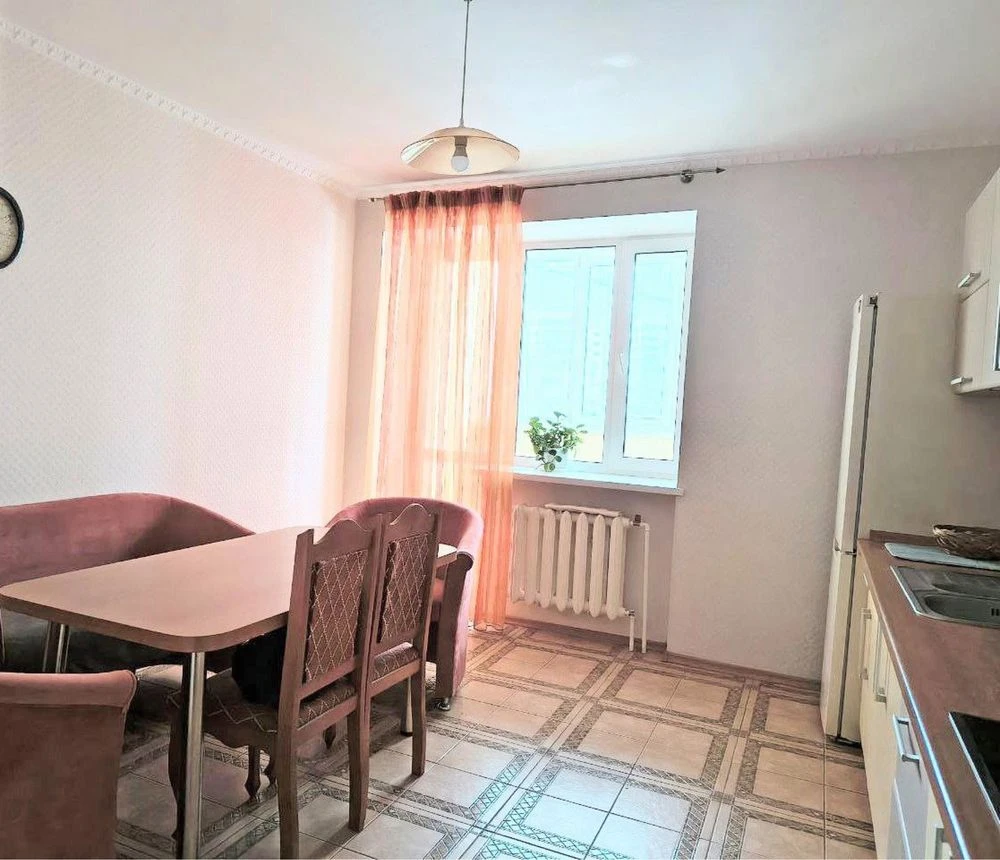 Продаж 3к квартири від власника Кадетський гай 3