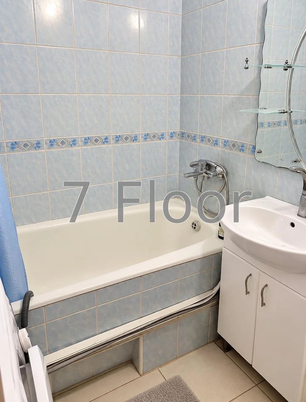 3 кімнатна квартира, метро Вирлиця, проспект Бажана, Харківс