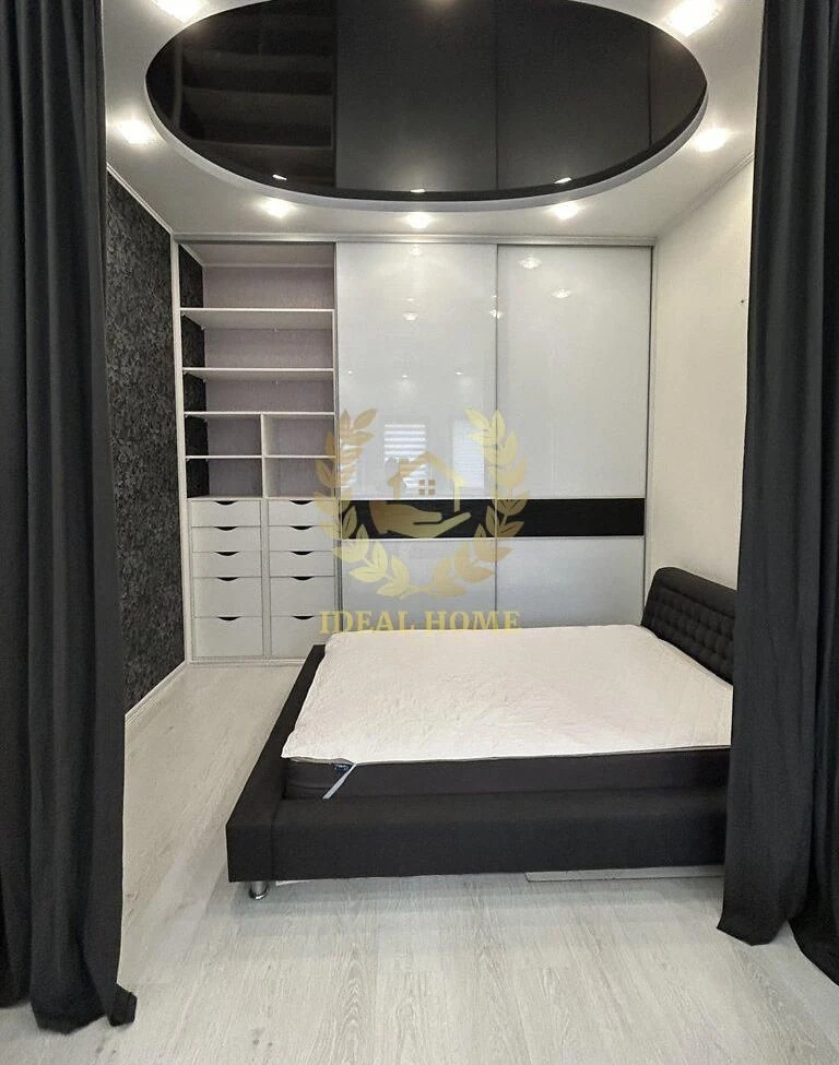 Продаж 1-кімн квартири 46м, Київ, ЖК Мега Сіті