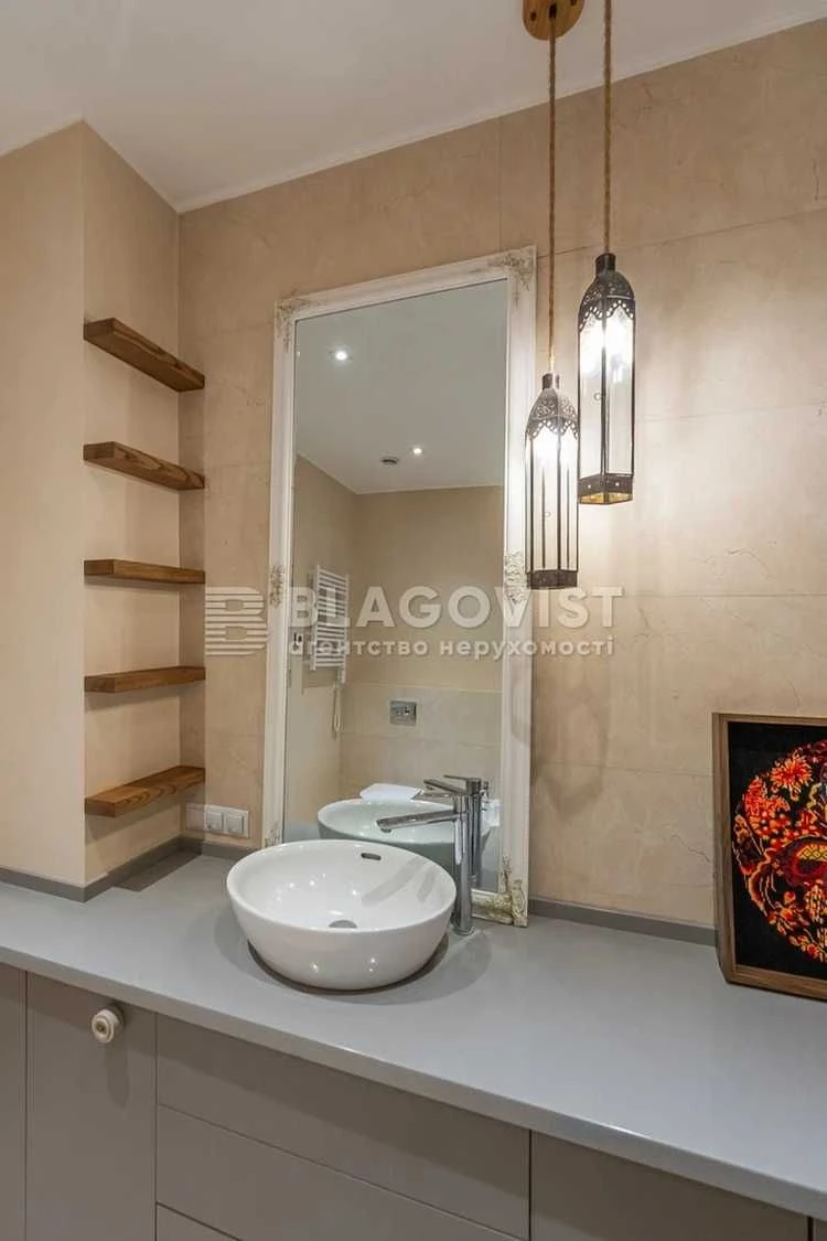 Продаж, 3-кімнатна, 137м2, квартира, З Ремонтом, Поділ, Глиб