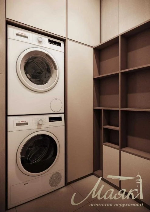 Sale of a premium 3-room apartment with a designer renovation