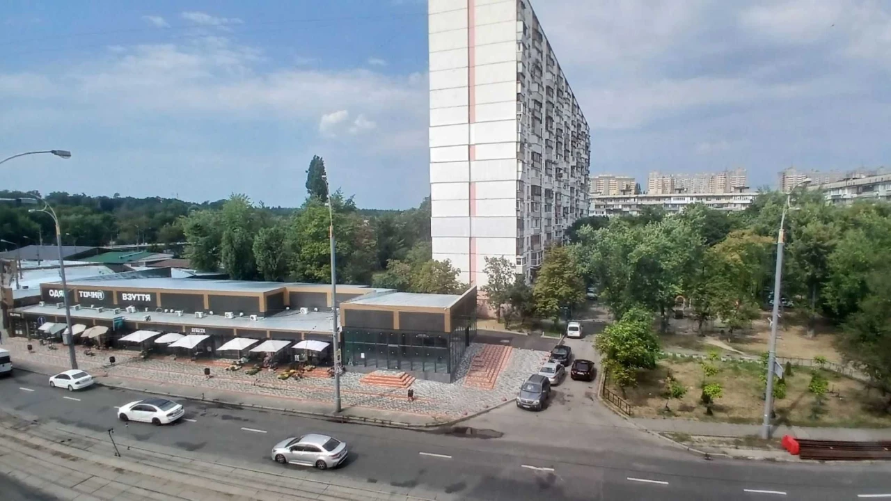 НС БЕЗ %  3 кімнатна Оболонь Мінський масив площа Шевченка А