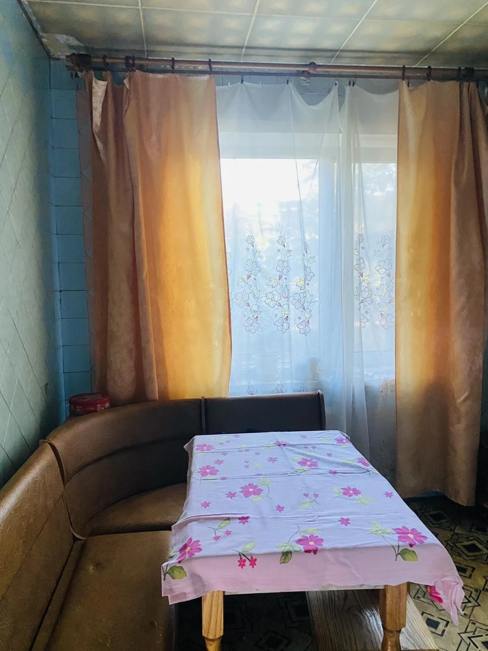Продам 3-к чешку на Победе -6