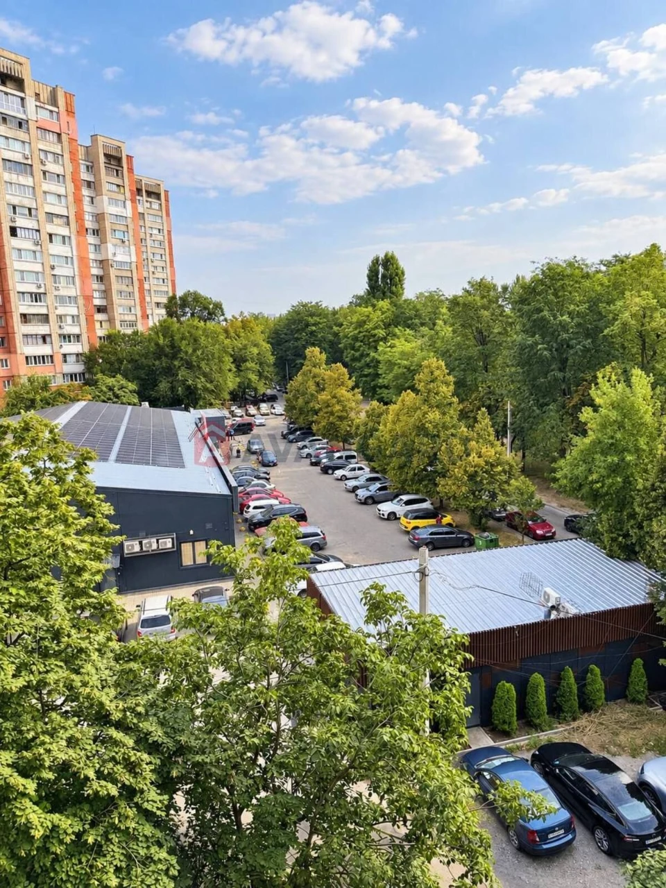 3-кімн квартира, 5 поверх, цегляний будинок Тополя 1