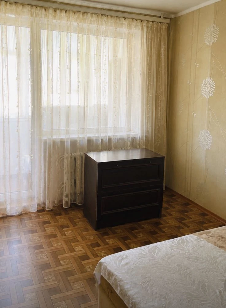 Продам 3 ком квартиру 71 м кв на Парусе