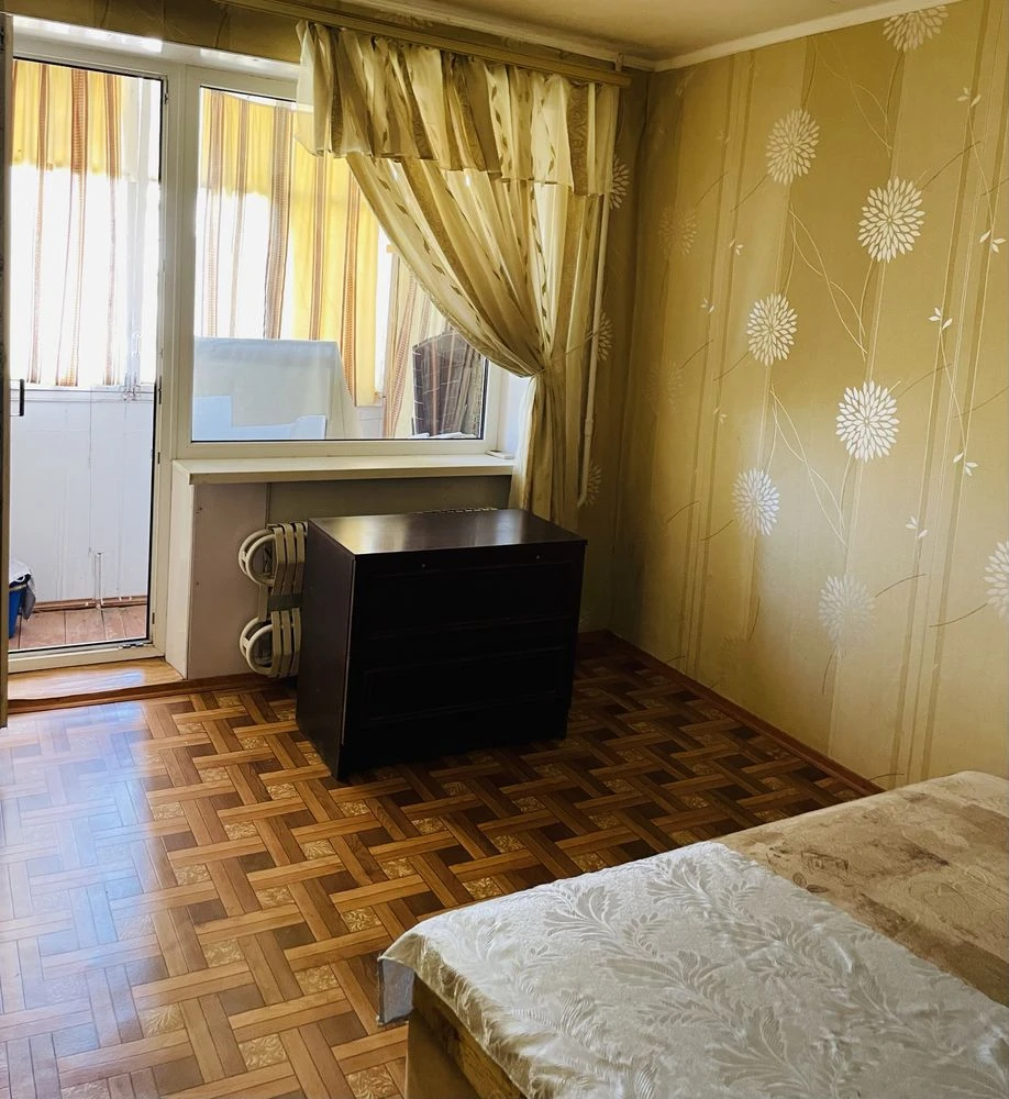 Продам 3 ком квартиру 71 м кв на Парусе