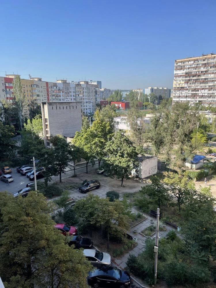 Продам 3 ком квартиру 71 м кв на Парусе