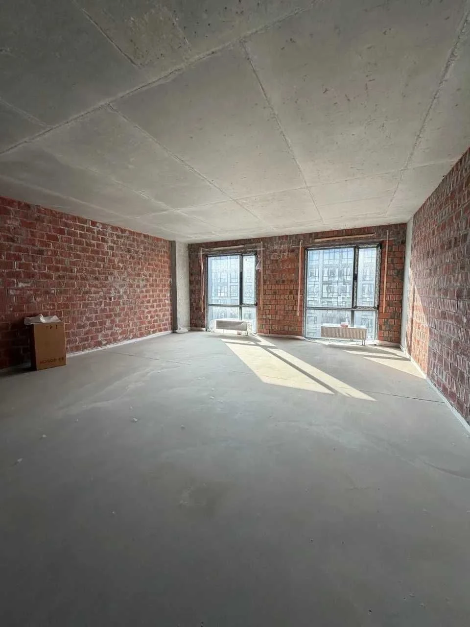 Продам 3к квартирe в ЖК Женева ЦЕНТР, 96500$