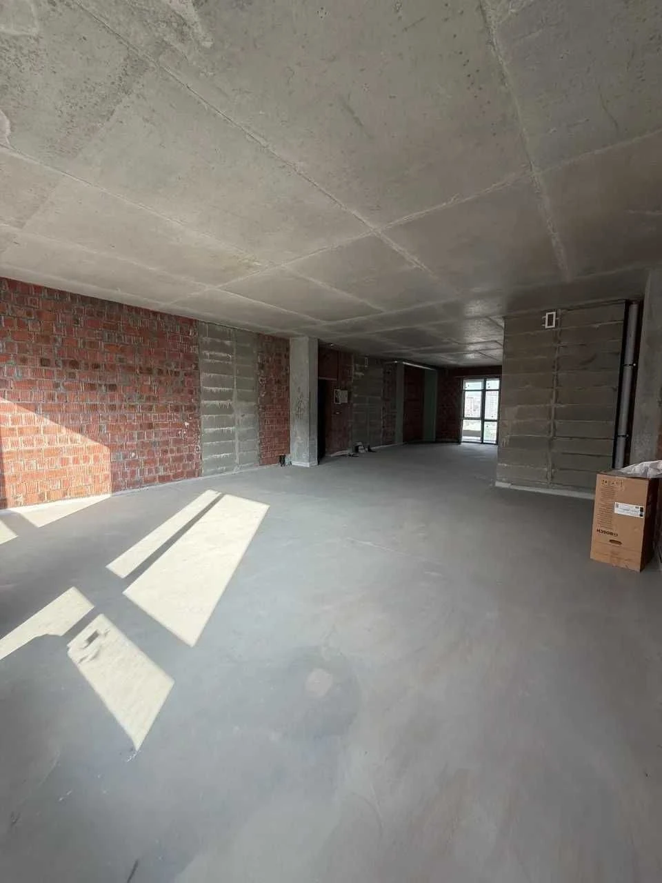 Продам 3к квартирe в ЖК Женева ЦЕНТР, 96500$
