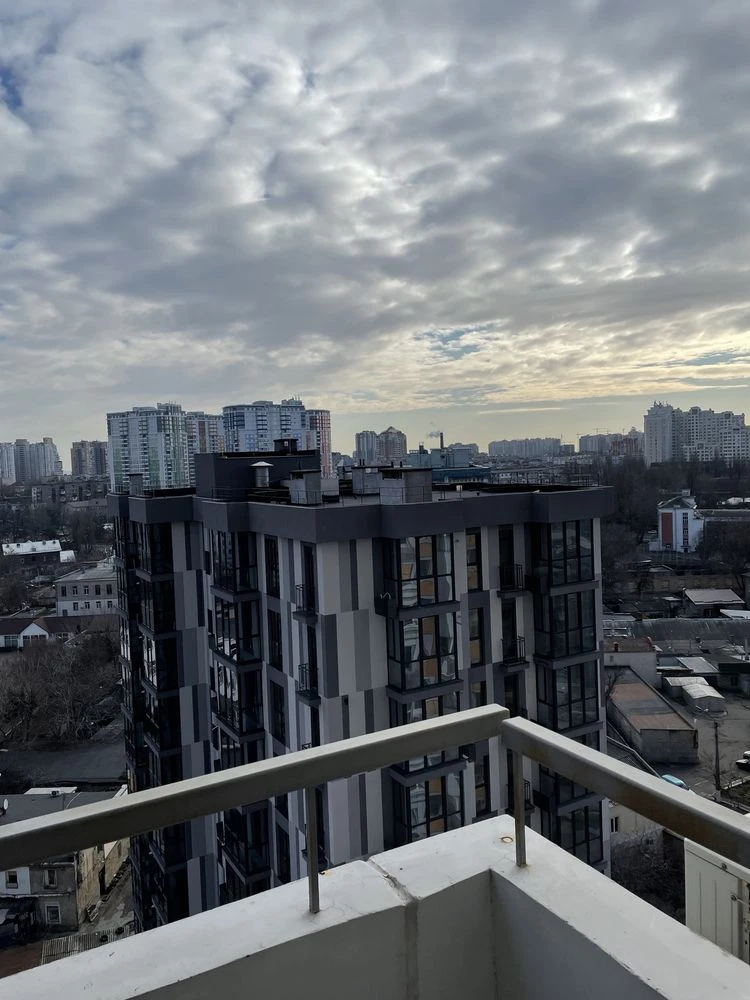 Собственник! Продам свою 2-х комн. кв. в «Жк Бисквитный»