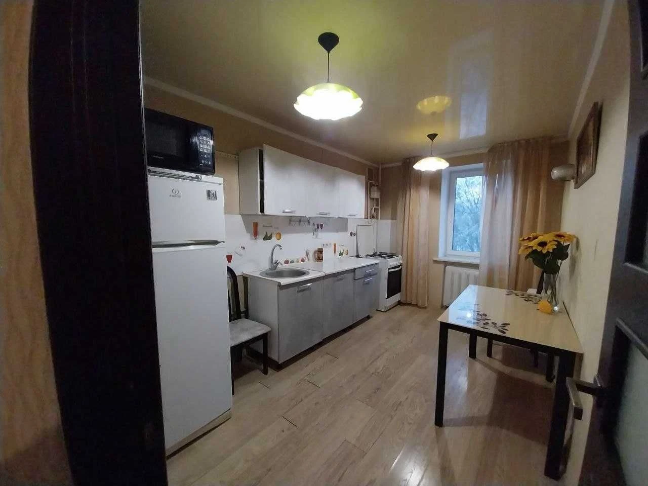Продам 3х комнатную квартиру спецпроект, газ, кирпич. на Щор