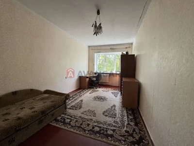 2-room apartment for sale on Prykhodskaya (Oleksandrivsky) street