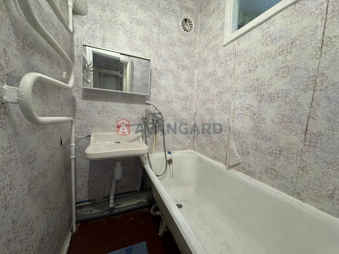 2-room apartment for sale on Prykhodskaya (Oleksandrivsky) street