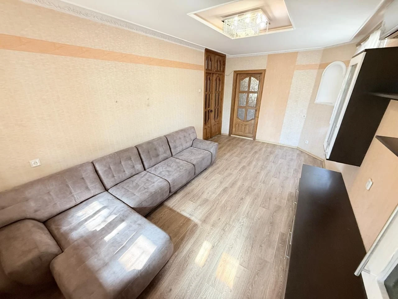 Продам отличную 4х комнатную квартиру в Ингульском районе.