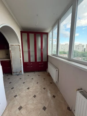 В продажу 4 к к - студія на вул. Садовій в Новобудові , 160