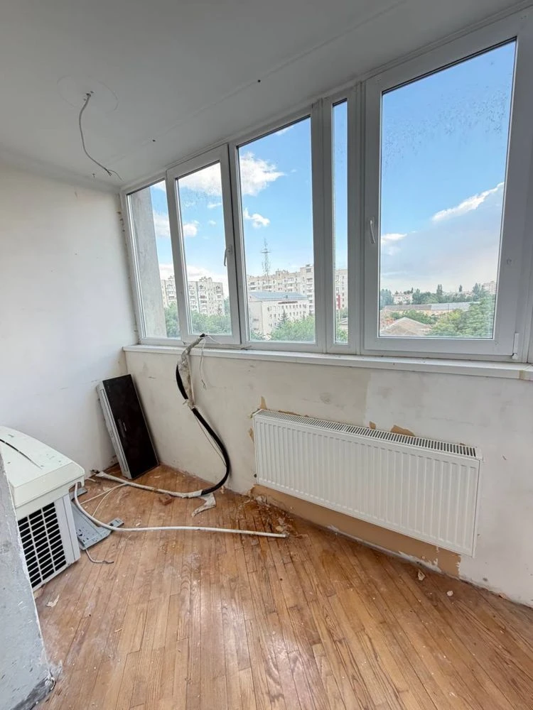 В продажу 4 к к - студія на вул. Садовій в Новобудові , 160