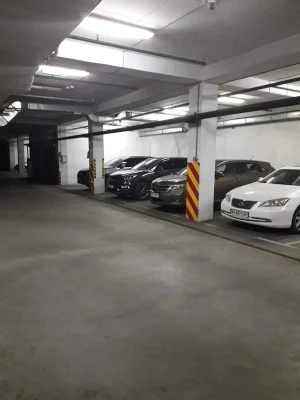 ПРОДАМ паркомісце в підземному паркінгу, вул.Мишуги, 10
