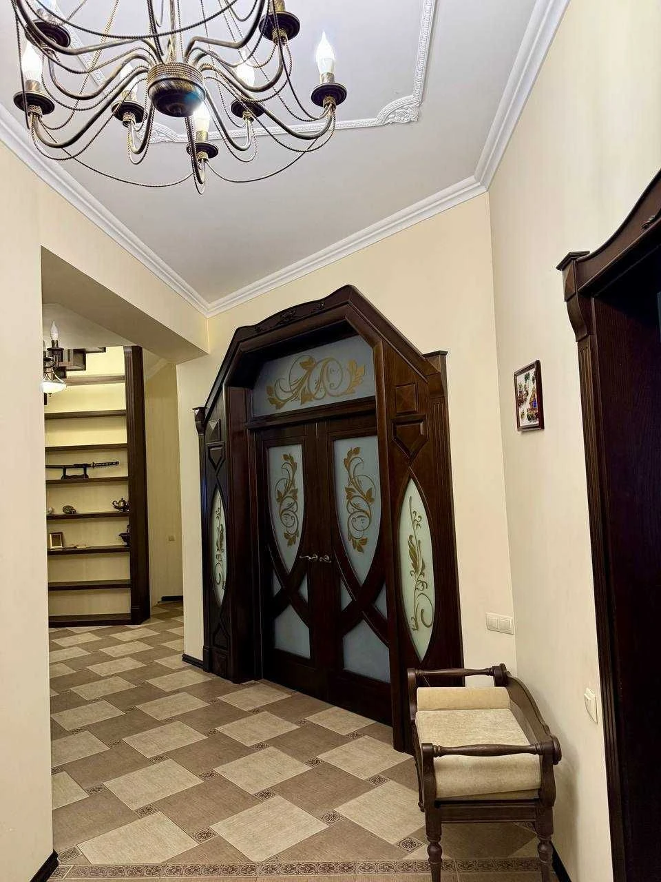 Власник Продам котедж 2-х поверх.,10 соток , бомбосховище, б