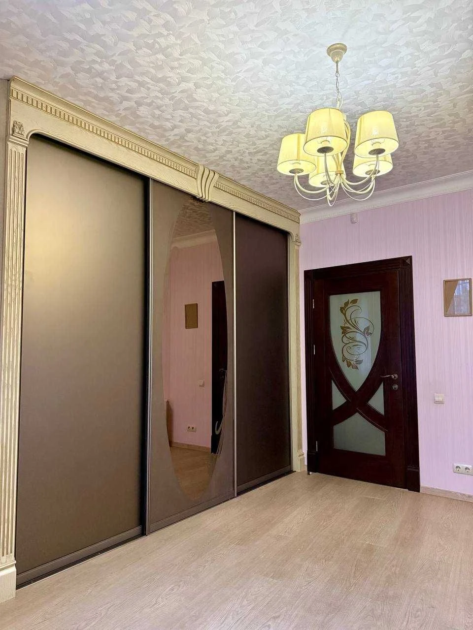 Власник Продам котедж 2-х поверх.,10 соток , бомбосховище, б