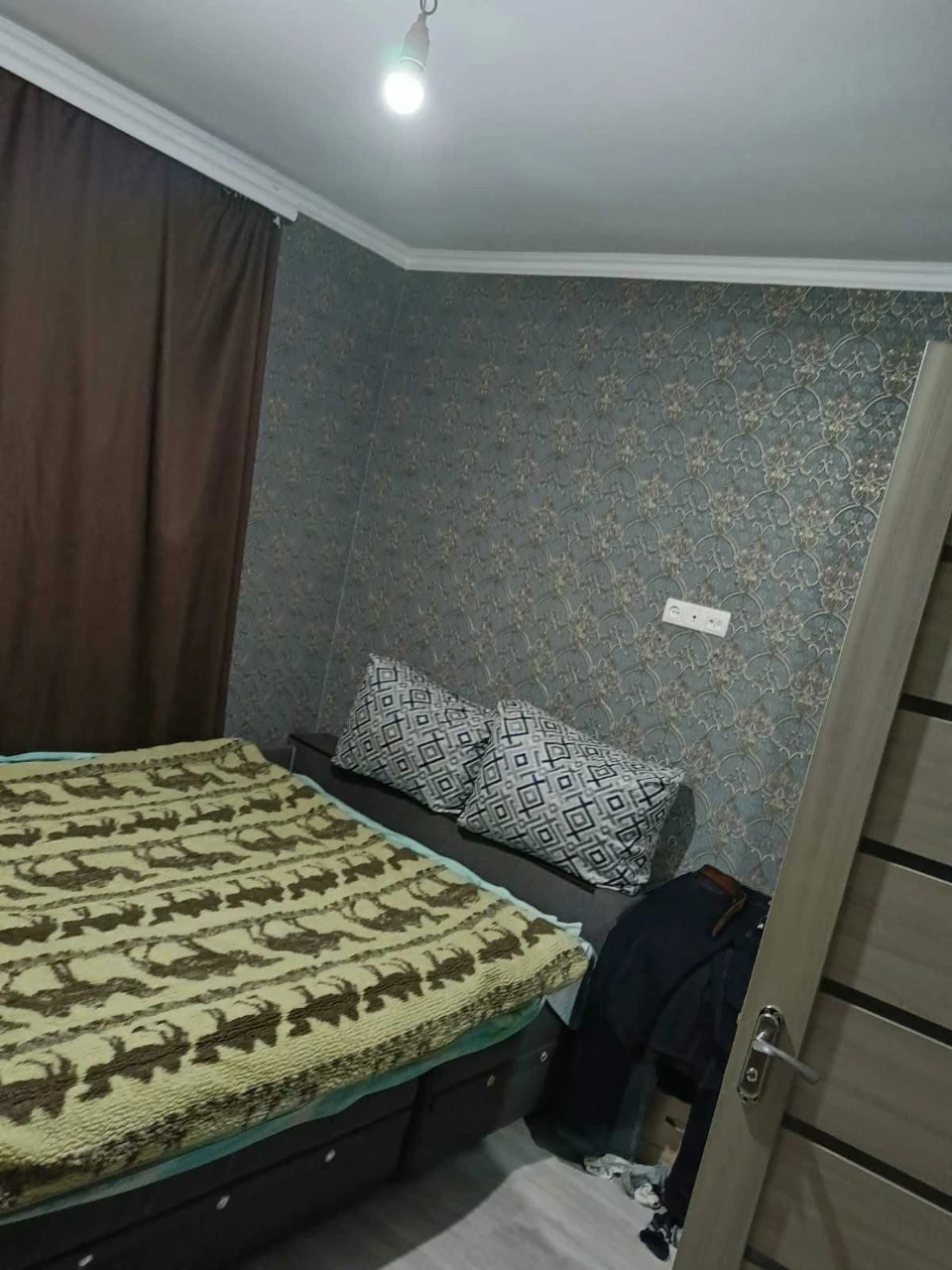 Продам 3-х км дом 42 кв.м, участок 2 сотки. Евроремонт. Ул.