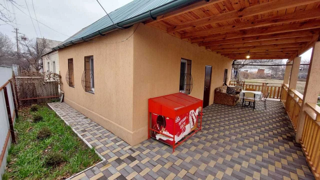 Продам 3-х км дом 42 кв.м, участок 2 сотки. Евроремонт. Ул.
