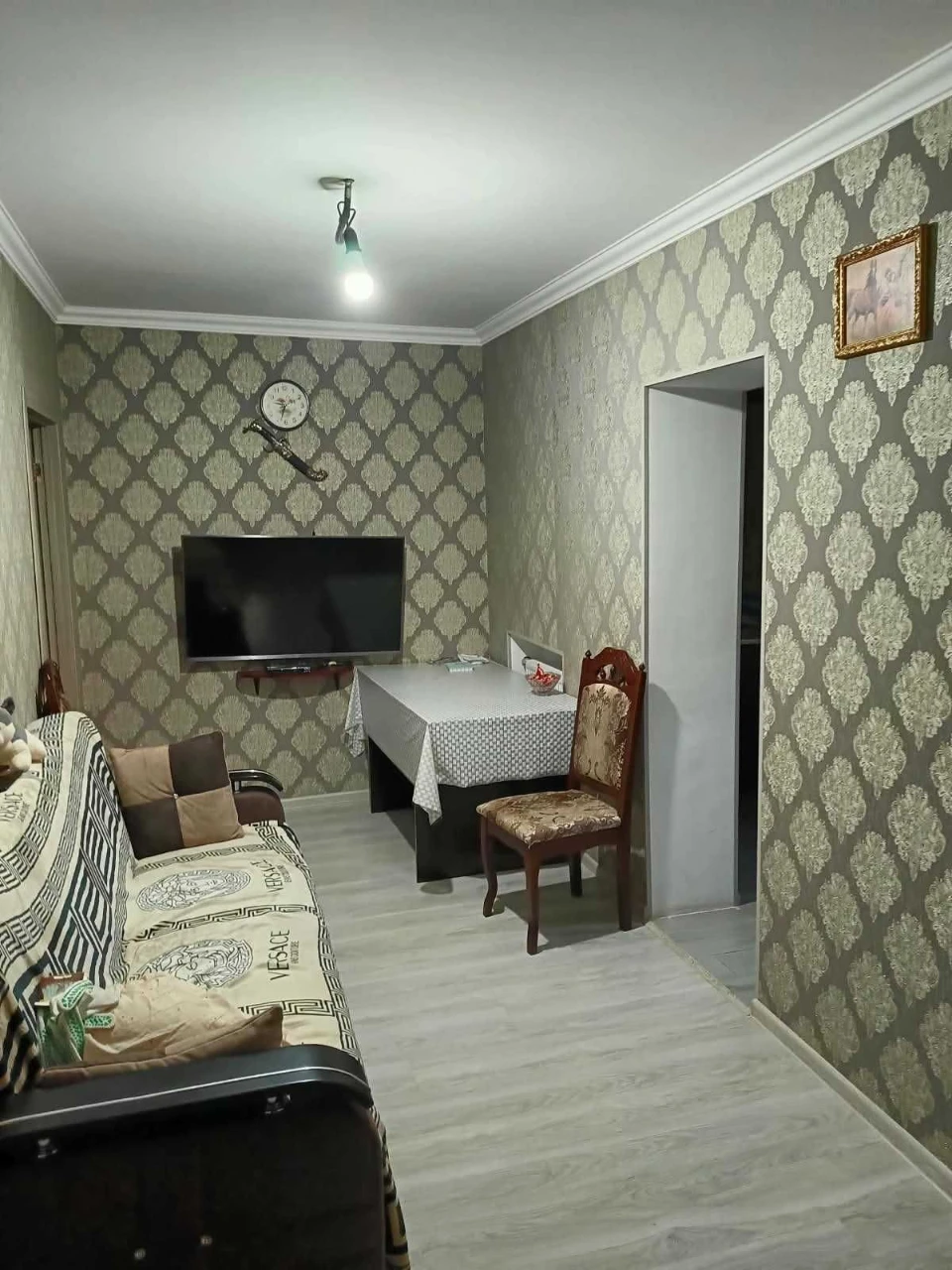 Продам 3-х км дом 42 кв.м, участок 2 сотки. Евроремонт. Ул.