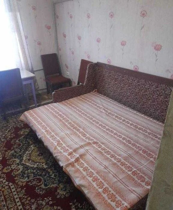 У продажу однокімнатна малогабаритна квартира